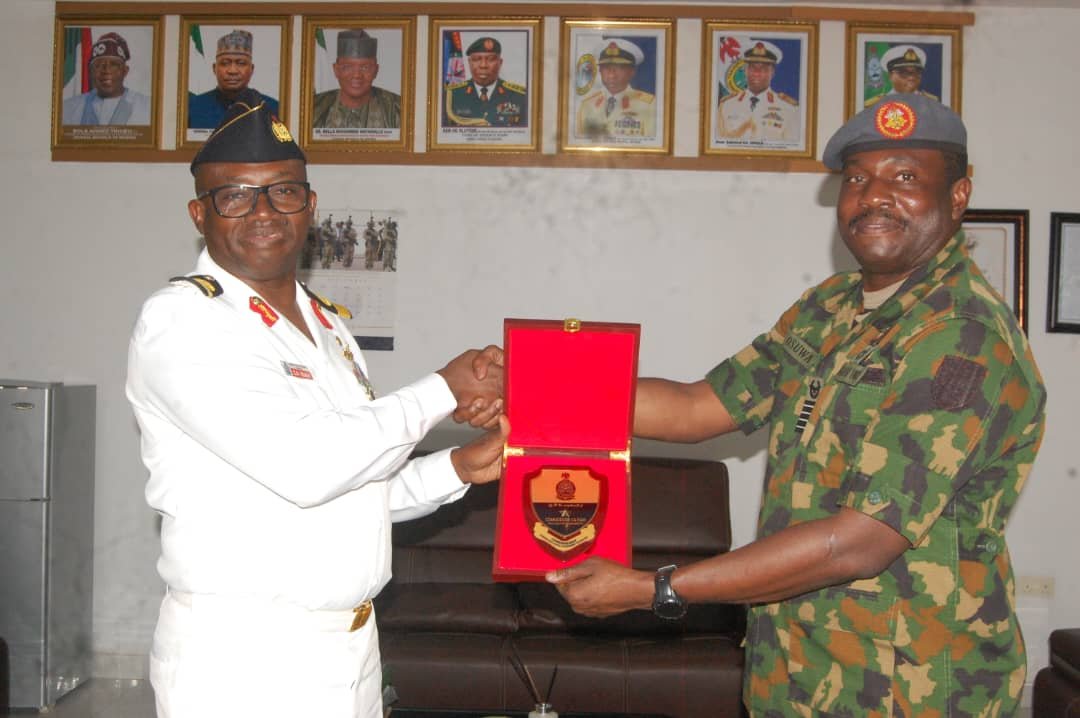 COMMANDER 233 SMALL ARMS AND LIGHT WEAPONS GROUP NAF VISITS NNSAT
